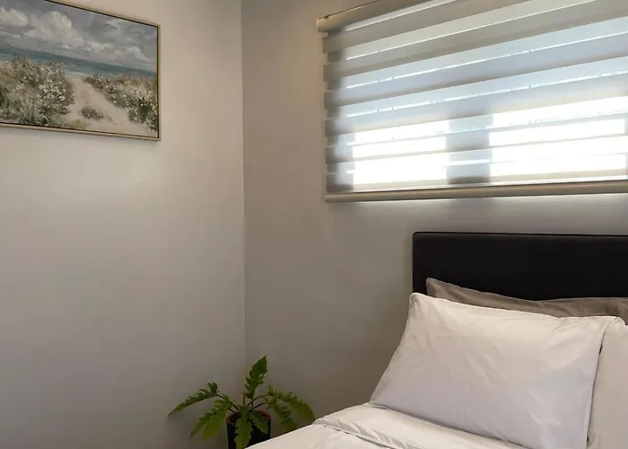 A Minimalist And Spacious 1br At Amani Grand Residences Mactan Near Mcia